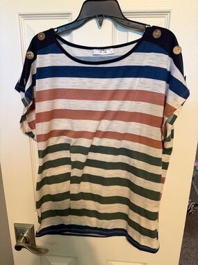 Button-Shoulder Striped Short Sleeve Tee in Navy, Rust & Forest - Women